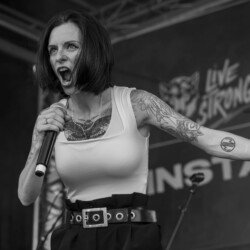 Off Clisson Hellfest Newtt